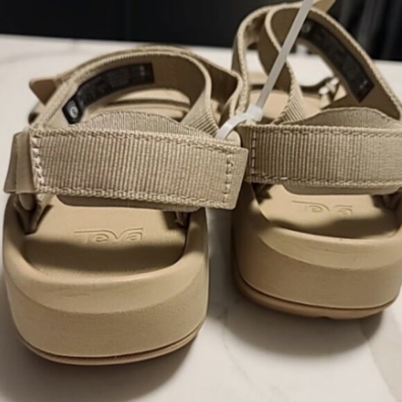 Teva Hurricane XLT Ampsole Sandals Sesame 5 (35.5) $85 - Picture 7 of 11